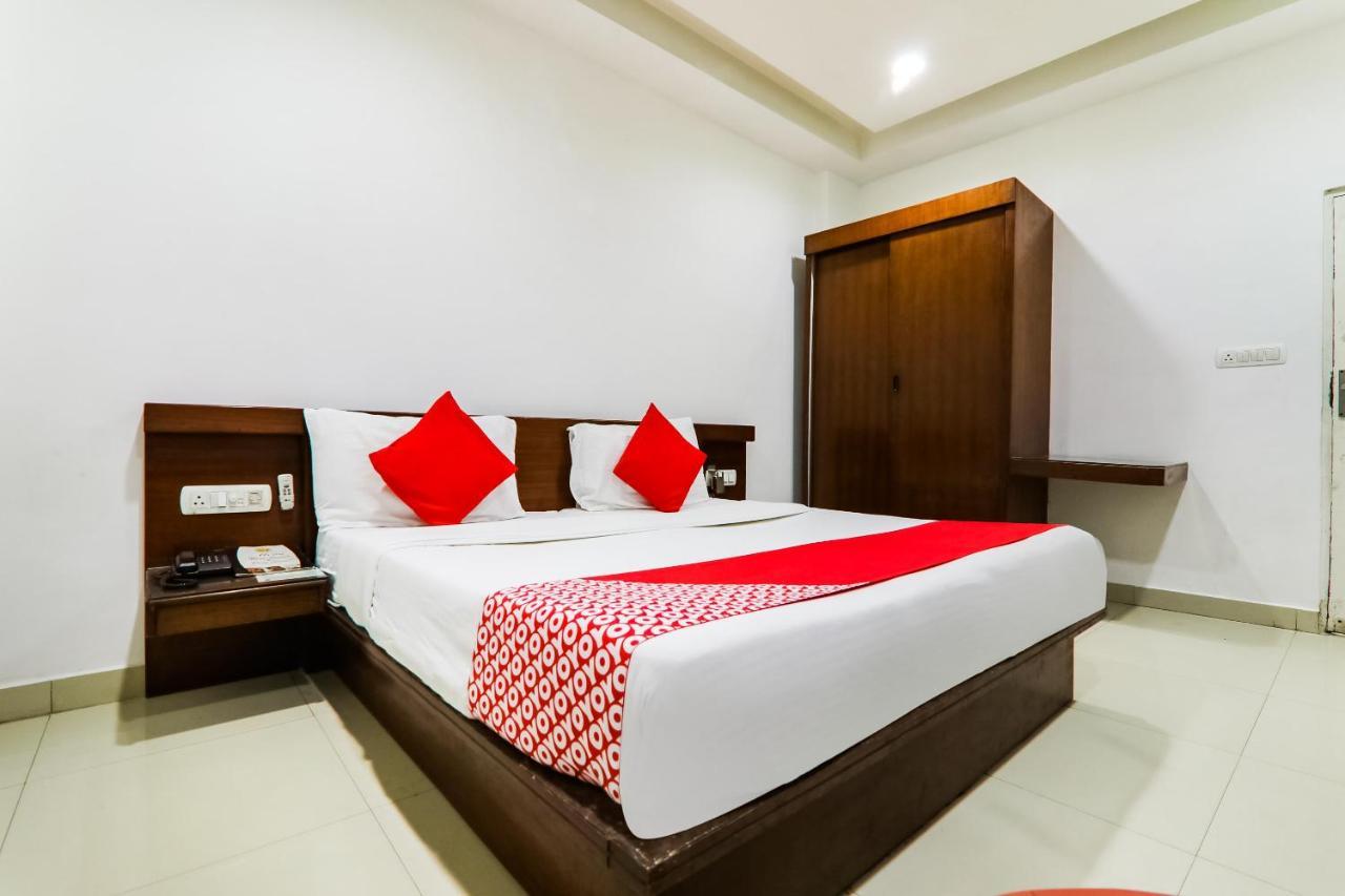 Hotel Sita Kiran Bareilly Ngoại thất bức ảnh