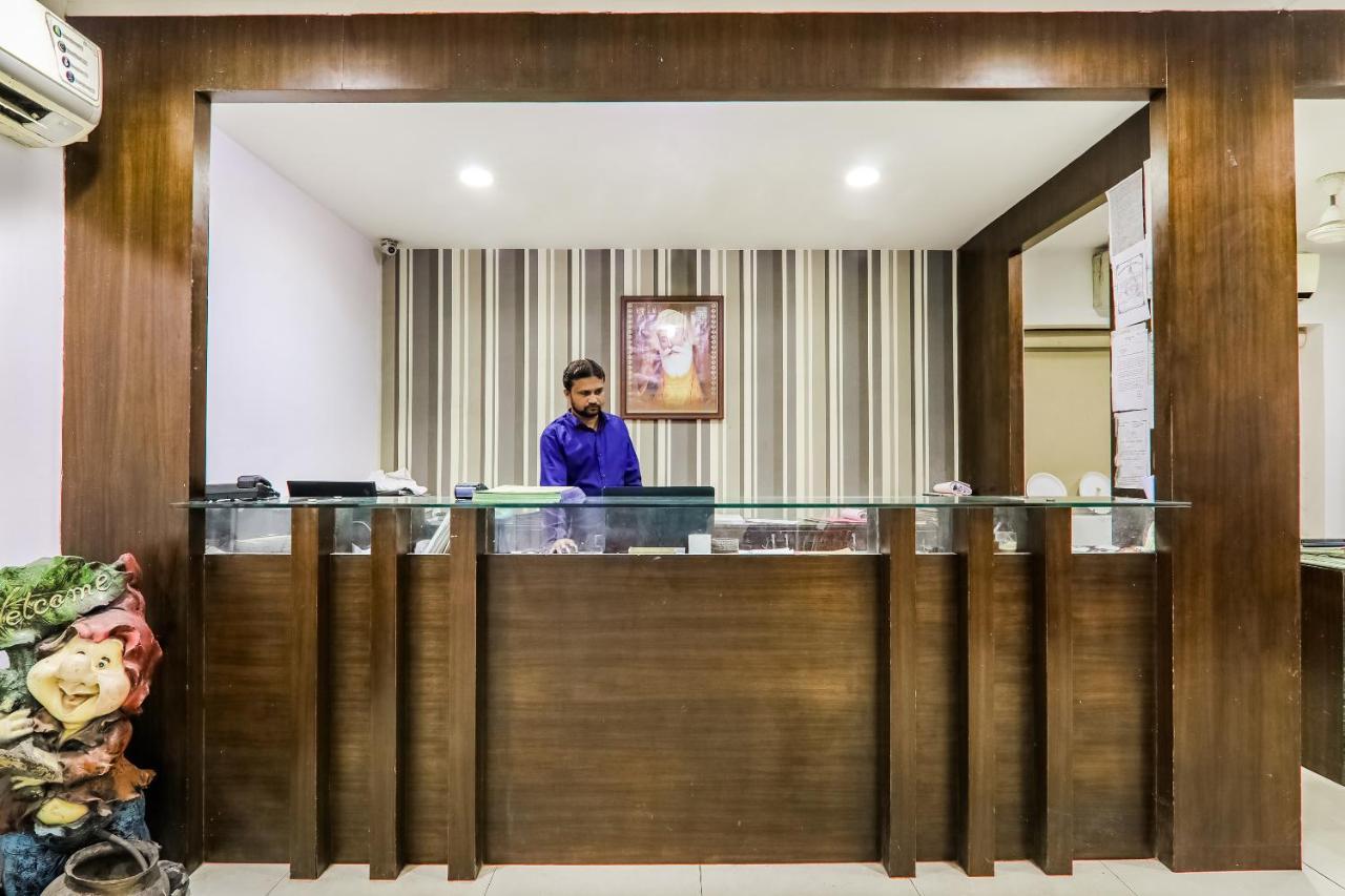 Hotel Sita Kiran Bareilly Ngoại thất bức ảnh