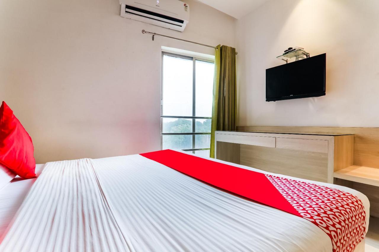 Hotel Sita Kiran Bareilly Ngoại thất bức ảnh