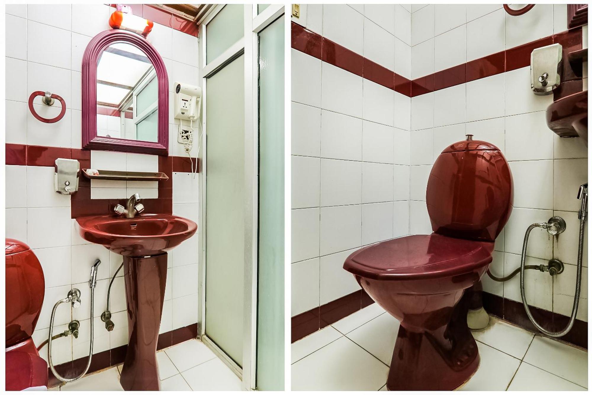 Hotel Sita Kiran Bareilly Ngoại thất bức ảnh