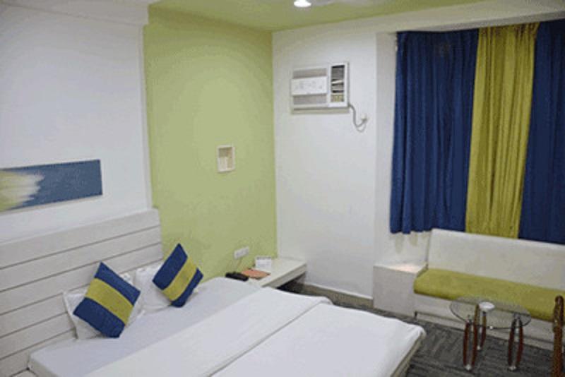 Hotel Sita Kiran Bareilly Ngoại thất bức ảnh